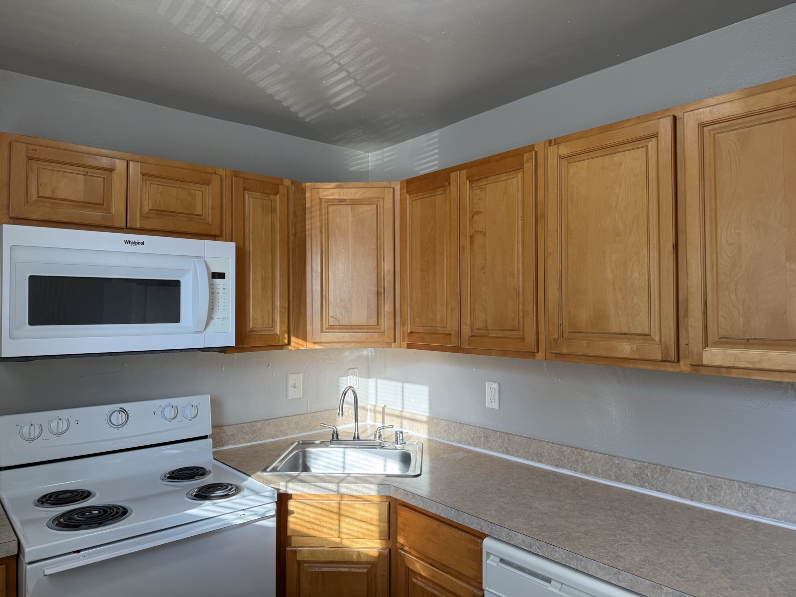 Spotless white kitchen